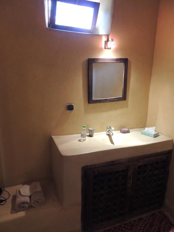 Dar Qamar Otel Agdz Oda fotoğraf